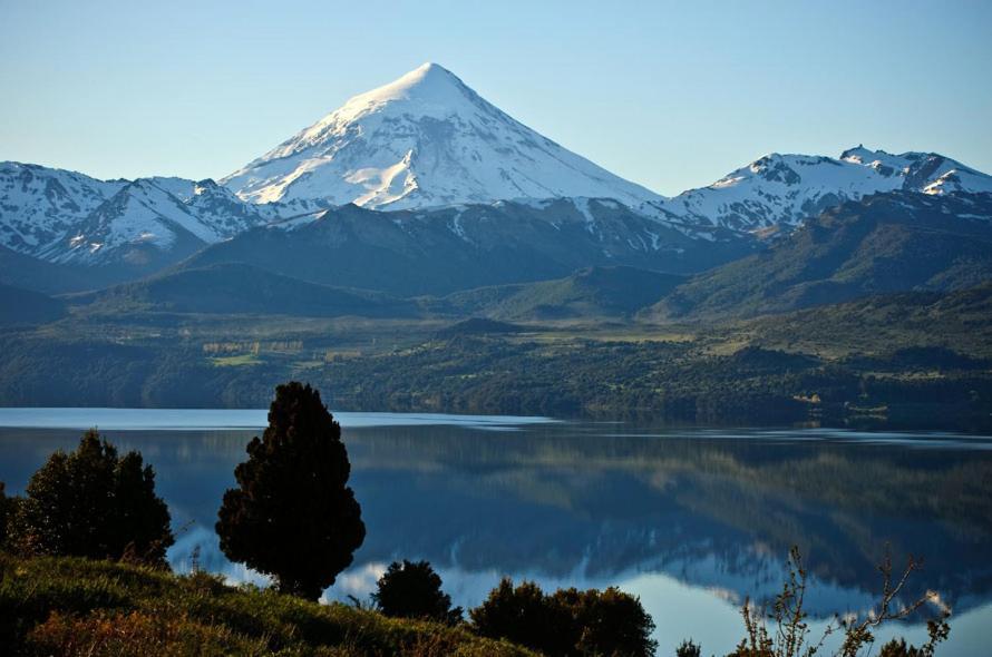 Cabana Lago Huechulafquen, คูนิน เดลอส อันเดส ภายนอก รูปภาพ